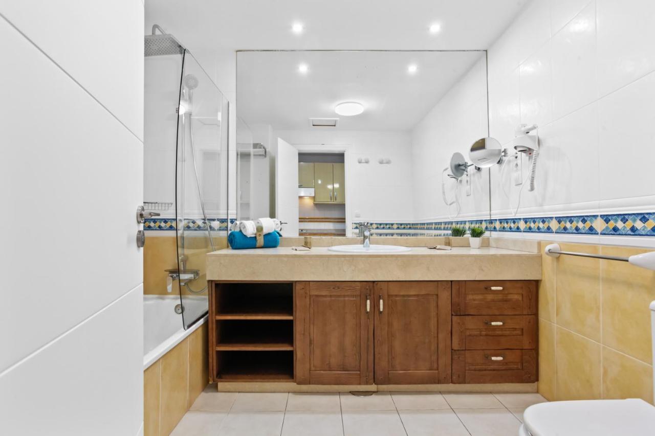 Apartamento Papagayo Apartment คอร์ราเลโฮ ภายนอก รูปภาพ