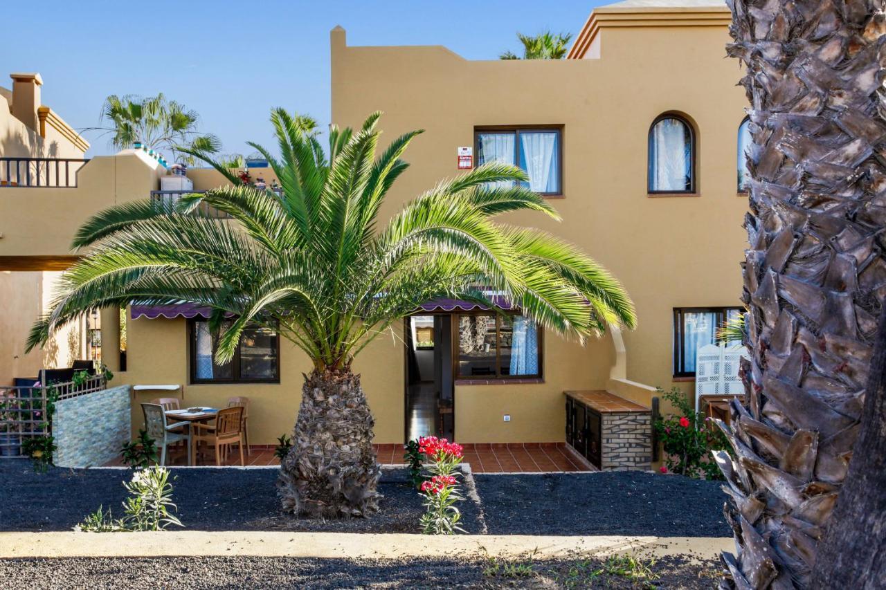 Apartamento Papagayo Apartment คอร์ราเลโฮ ภายนอก รูปภาพ