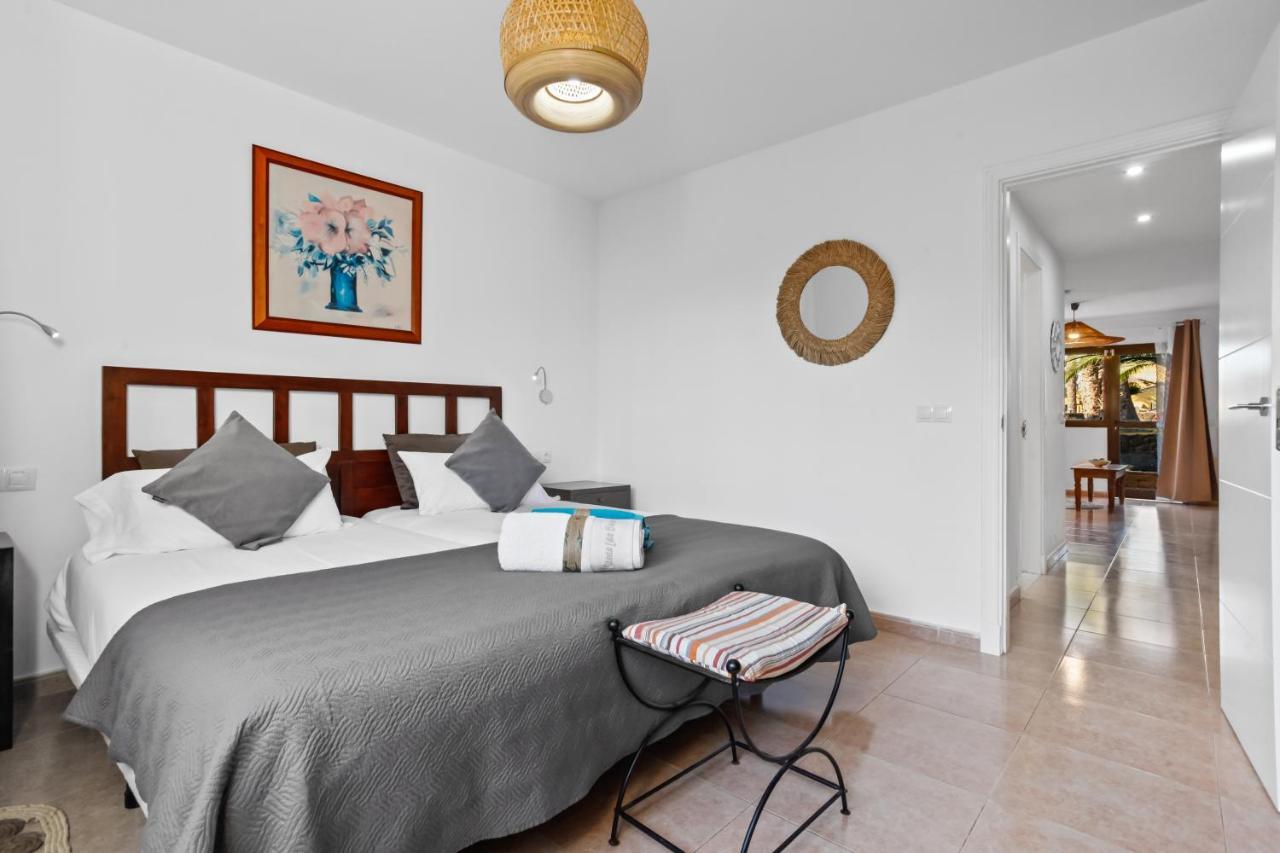 Apartamento Papagayo Apartment คอร์ราเลโฮ ภายนอก รูปภาพ