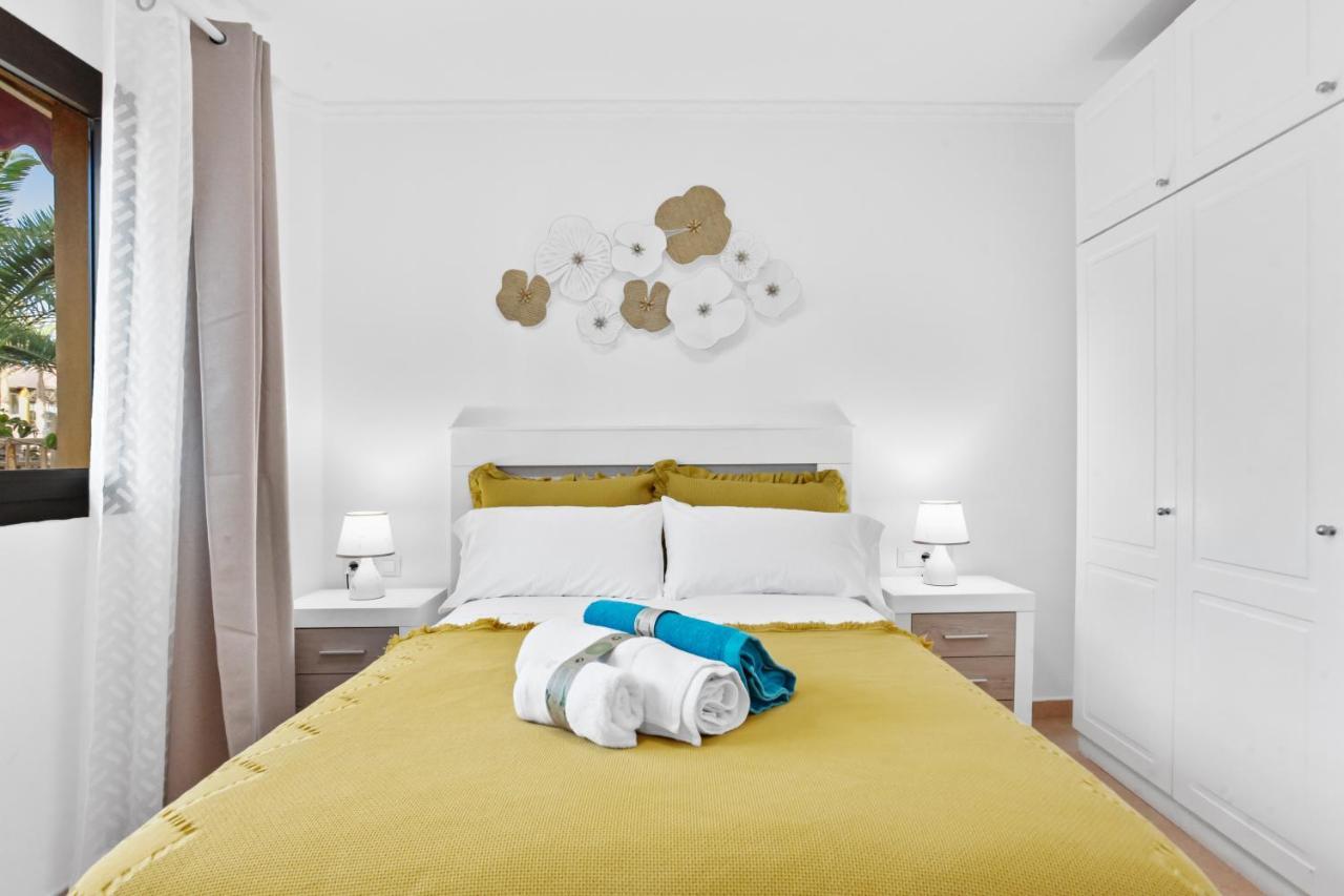Apartamento Papagayo Apartment คอร์ราเลโฮ ภายนอก รูปภาพ